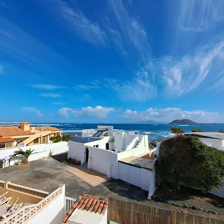 Villa Villa Rayo Azul, Heated Pool And Ocean Views La Oliva