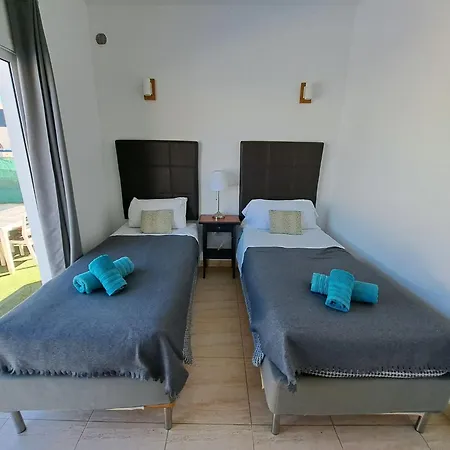 Villa Rayo Azul, Heated Pool And Ocean Views La Oliva
