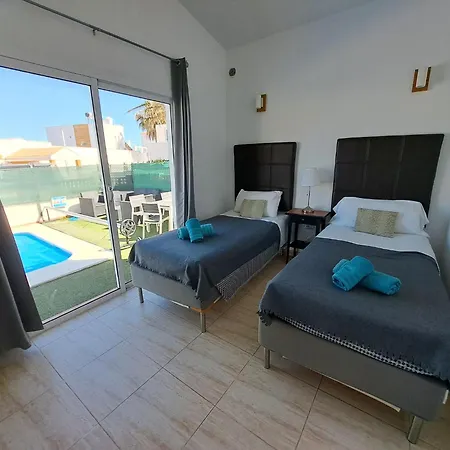Rayo Azul, Heated Pool And Ocean Views *