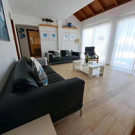 Rayo Azul, Heated Pool And Ocean Views * La Oliva